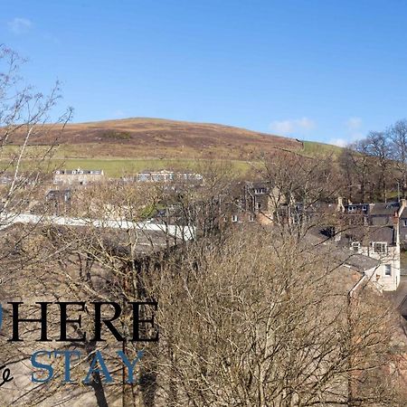 Bright 2Bed Apartment In Galashiels City Centre Extérieur photo