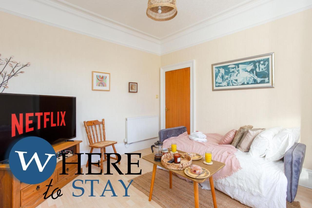 Bright 2Bed Apartment In Galashiels City Centre Extérieur photo